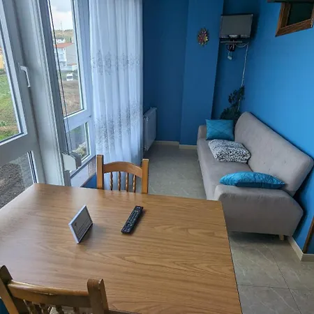 Vivienda Turistica Vacacional Maricarmen Hotel Arou Exterior photo