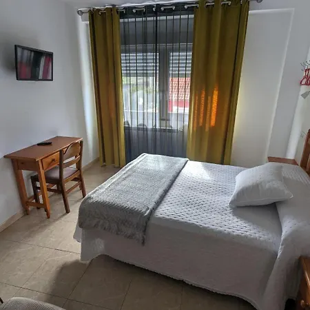 Vivienda Turistica Vacacional Maricarmen Hotel Arou Exterior photo