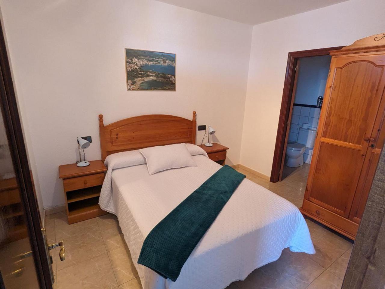Vivienda Turistica Vacacional Maricarmen Arou